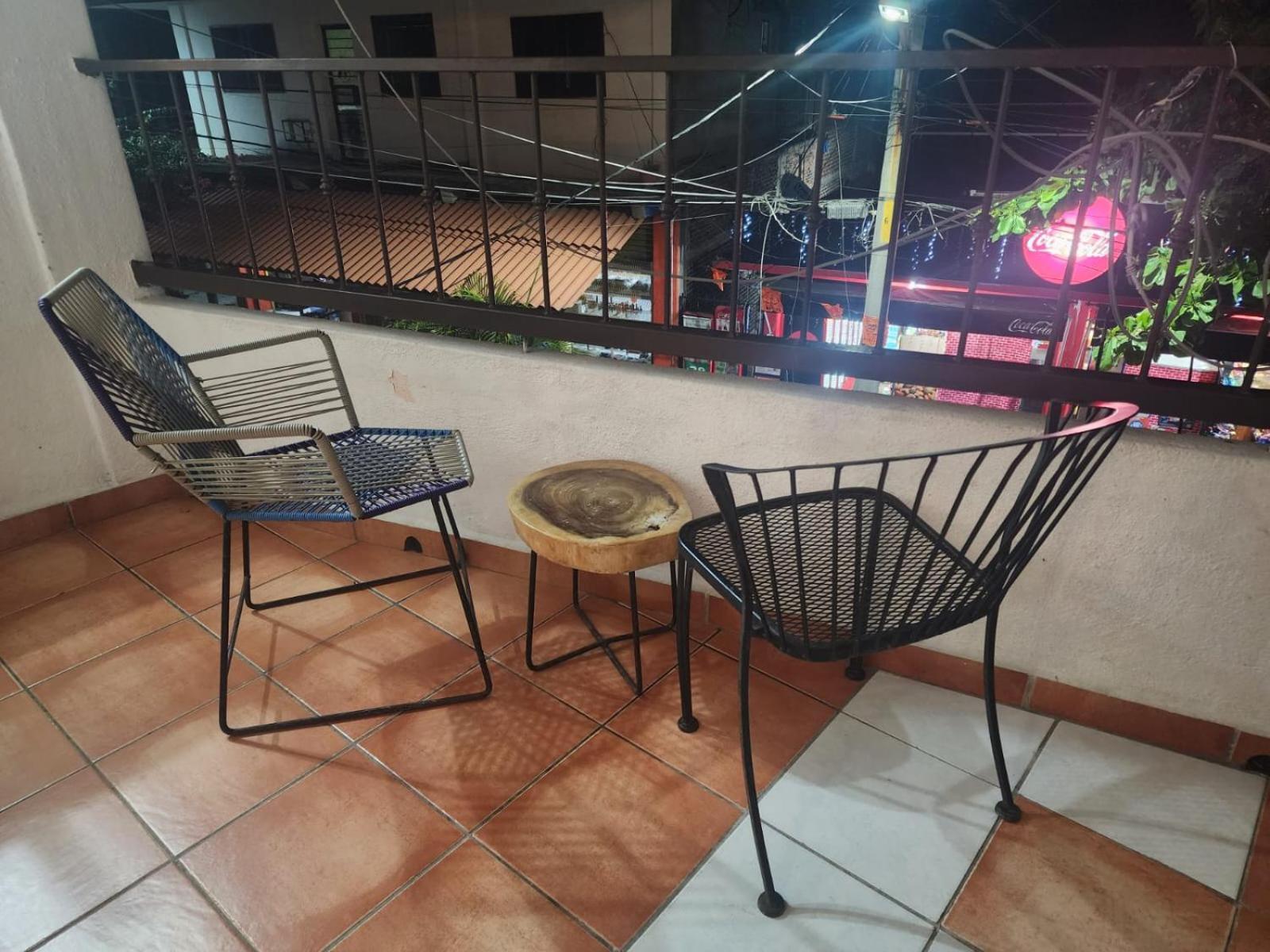 1 Bedroom Apt With Ac , Tv , Wi-Fi Near Dt And Beach زيهواتانيجو المظهر الخارجي الصورة